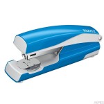 Zszywacz 55020 LEITZ 24-26/6 30k jasnoniebieski średni metalowy 55020030